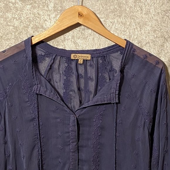 Democracy Blue Embroidered Sheer Blouse EUC - Picture 13 of 13